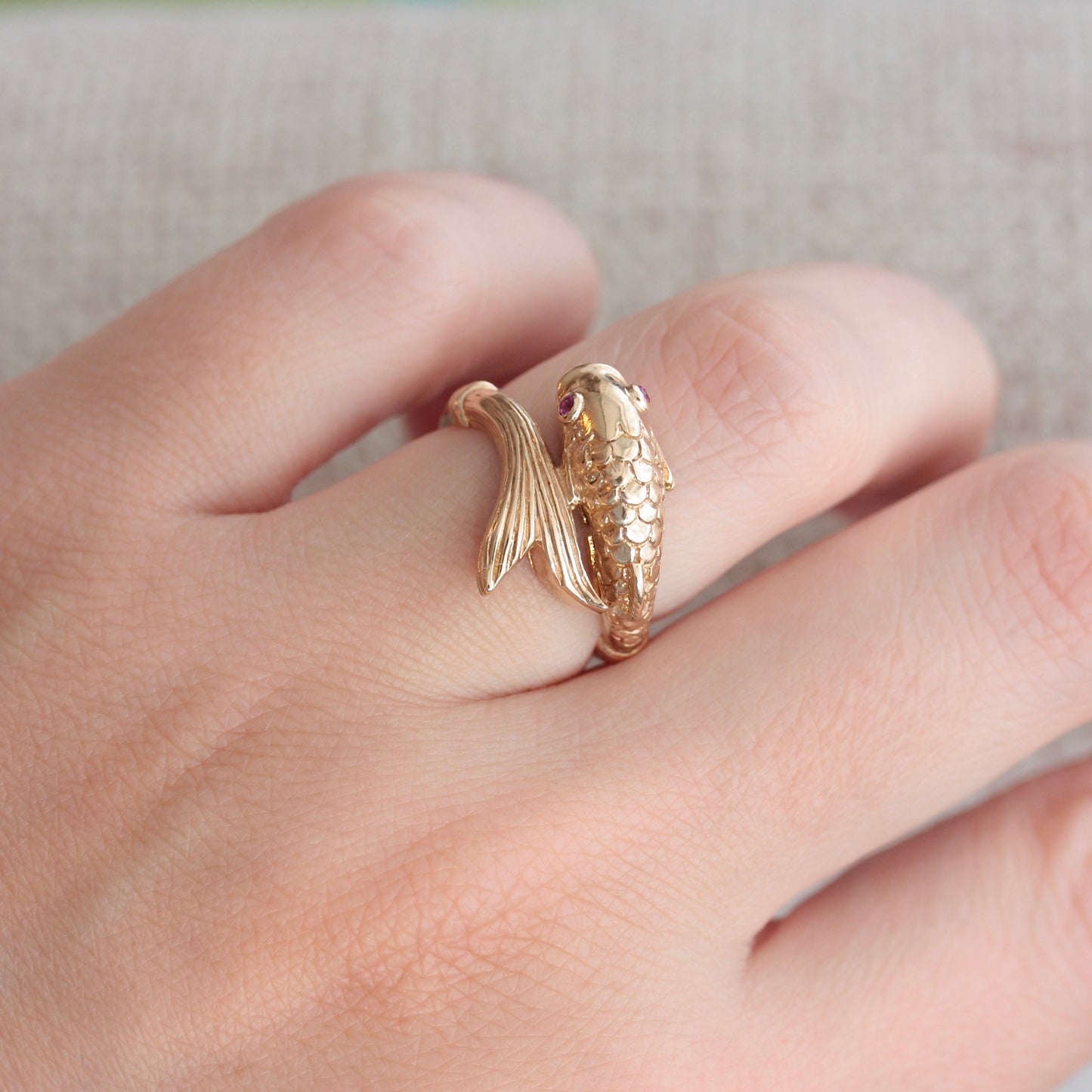 vintage 1970s 9ct gold fish ring