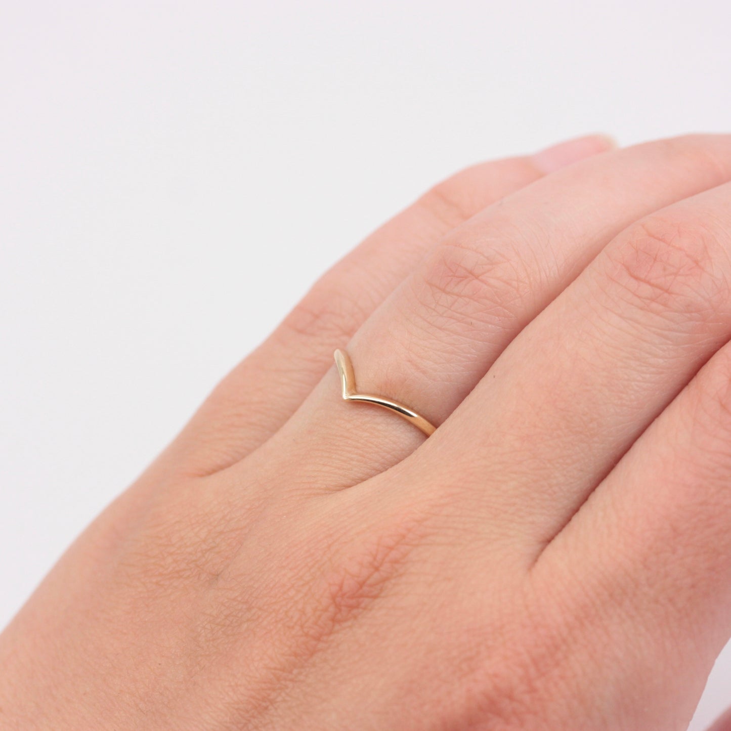 Dainty Vintage 9ct Gold Plain Wishbone Ring, 1981
