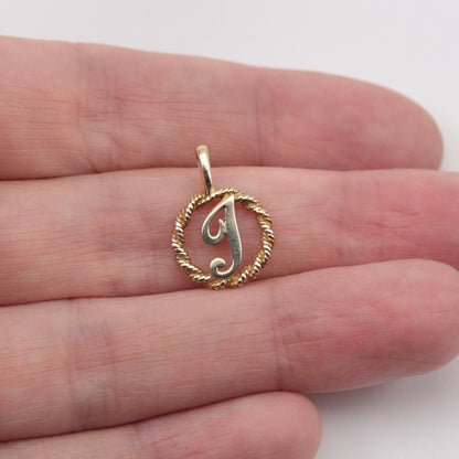 vintage 9ct gold letter J pendant