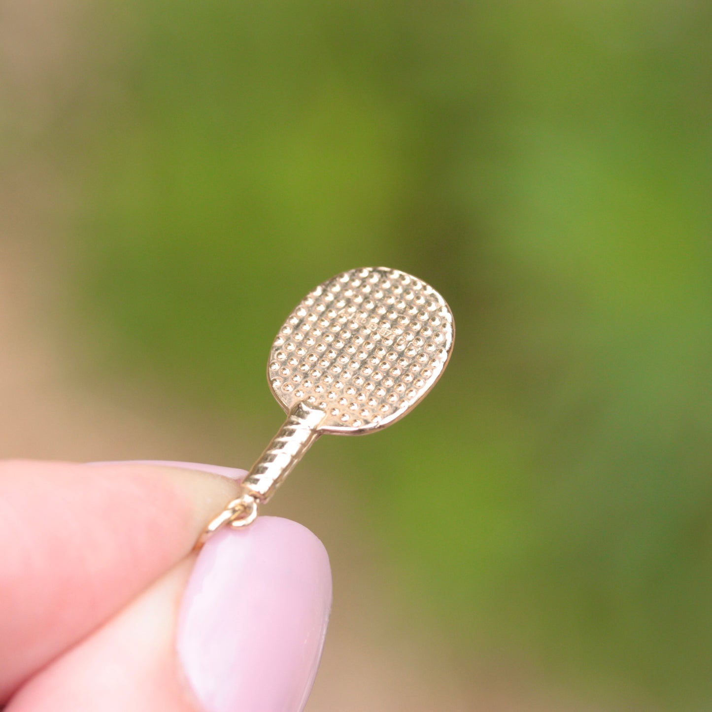 9ct gold table tennis paddle charm