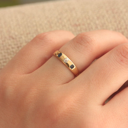 antique 18ct gold three stone ring