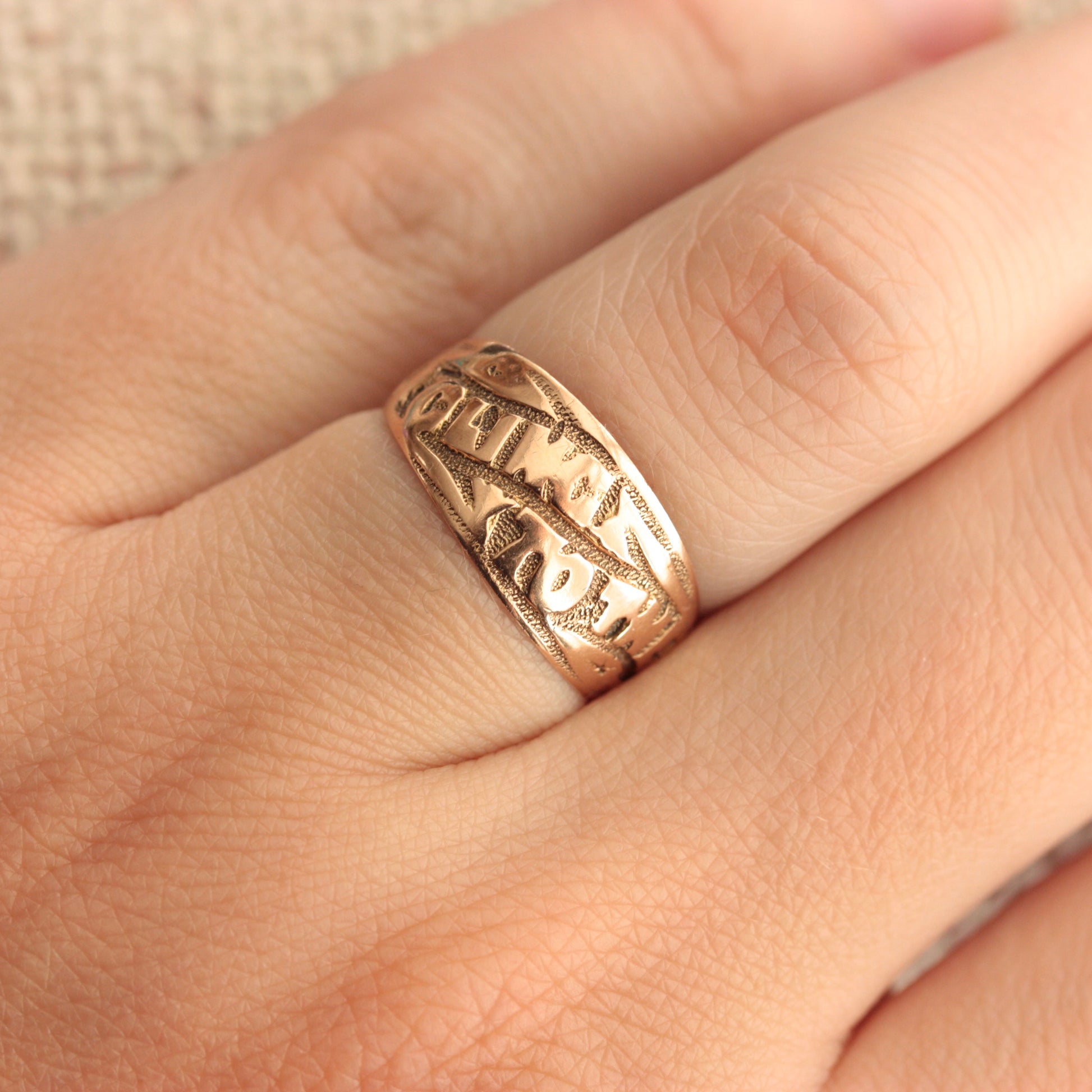 9ct gold victorian wedding ring
