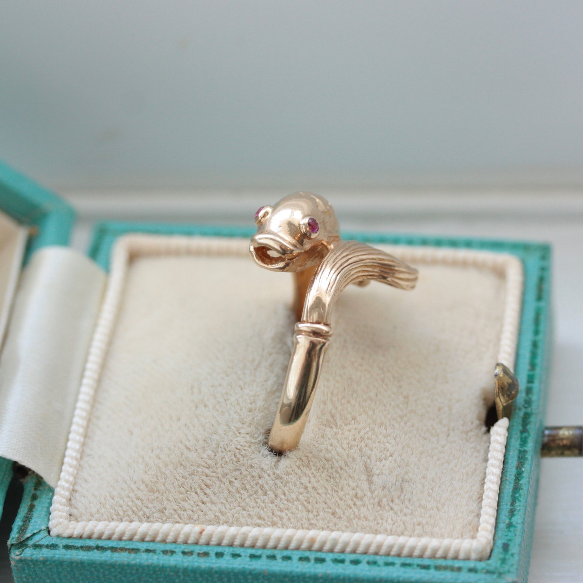 vintage 9ct gold koi carp fish ring