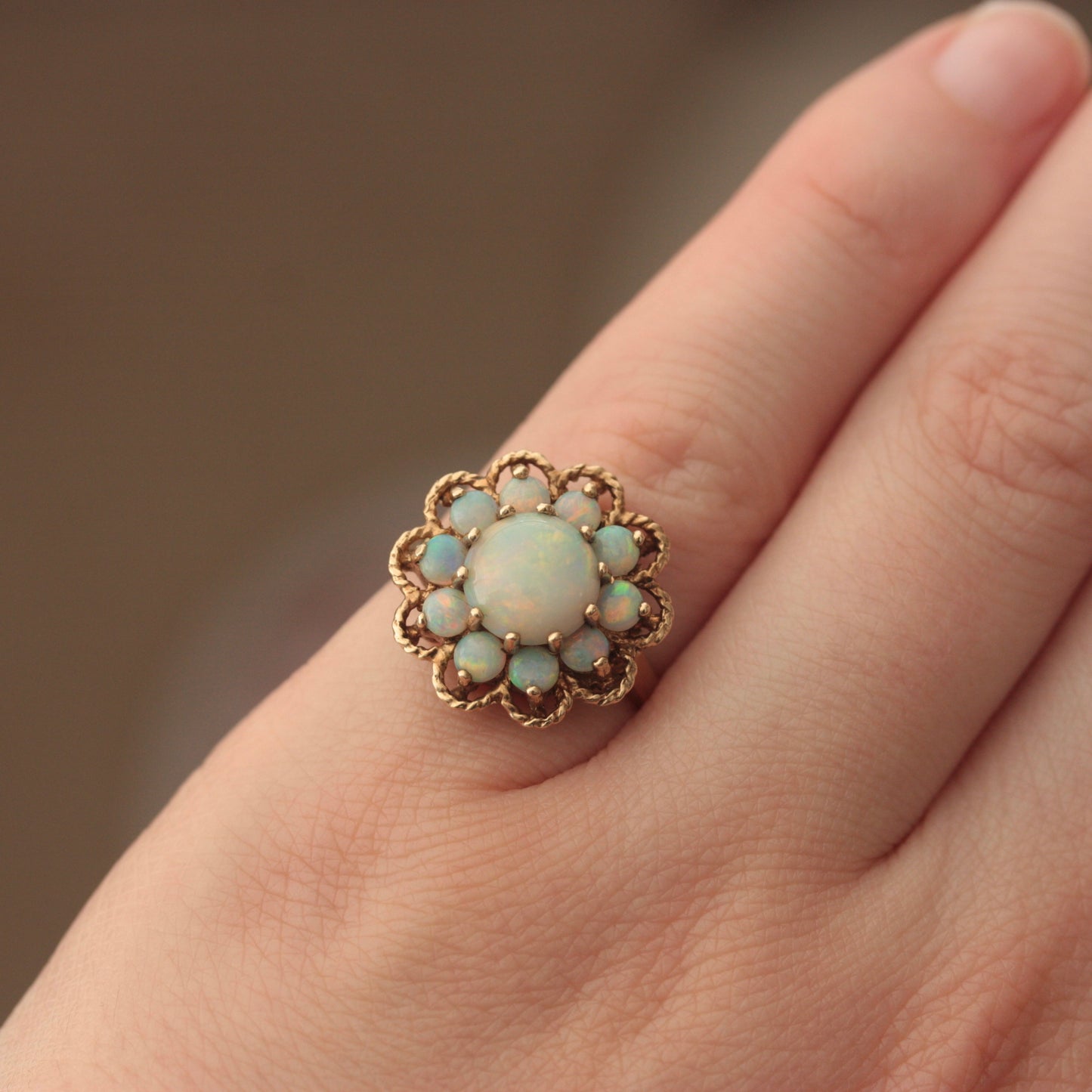 9ct gold opal statement ring
