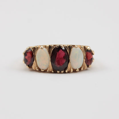 1970s gemstone boat ring