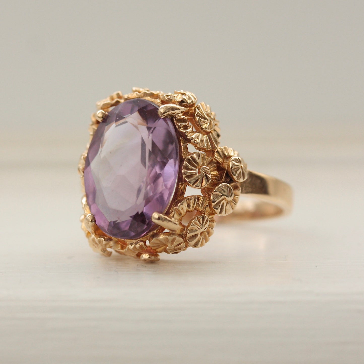 vintage 1970s amethyst cocktail ring