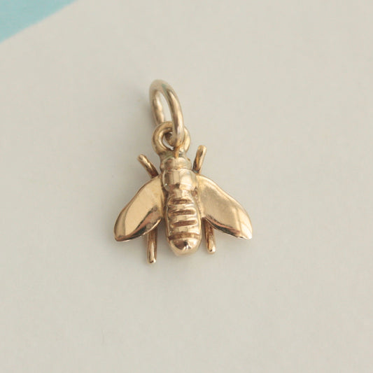 vintage 1990s 9ct gold bumble bee charm