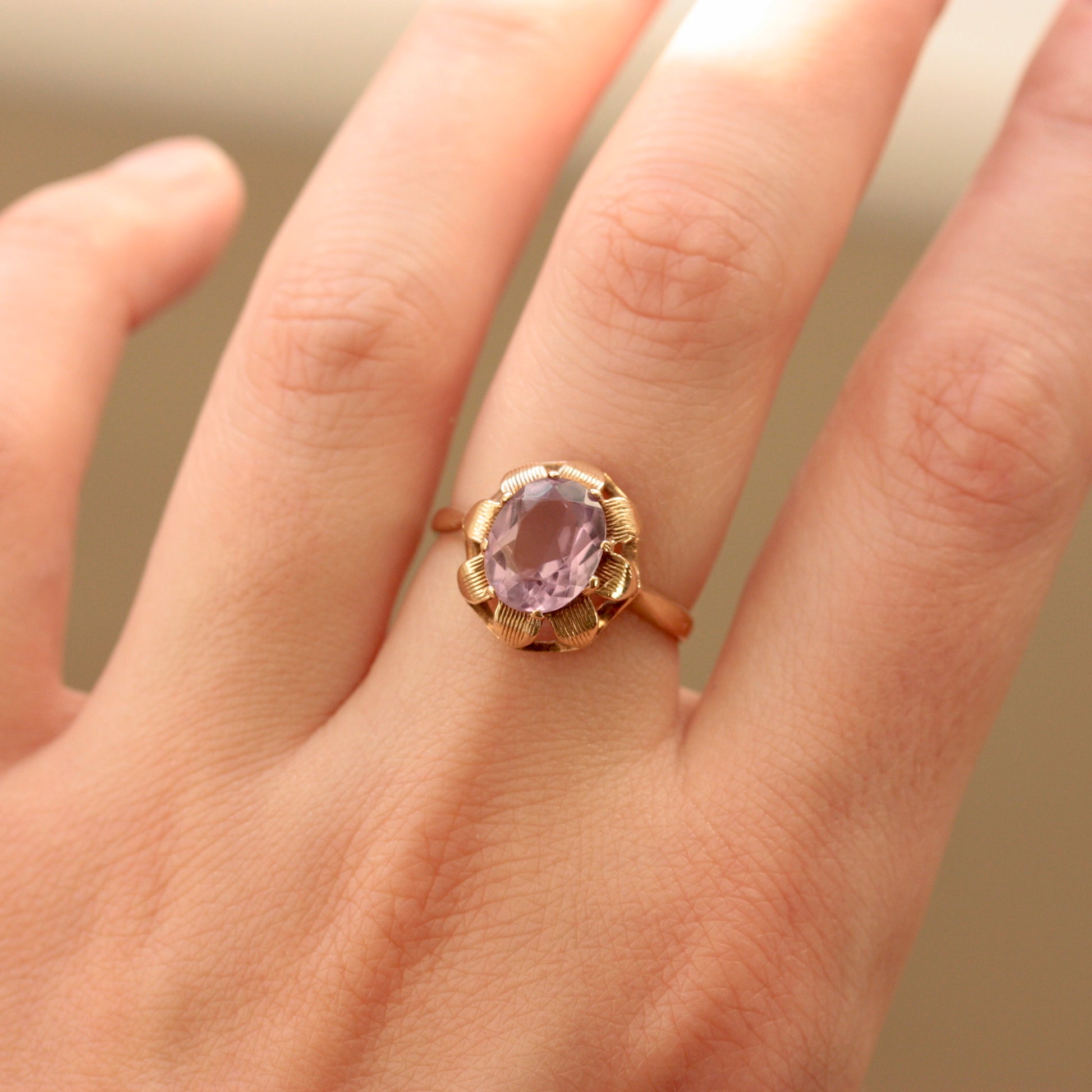vintage 1960s amethyst flower ring