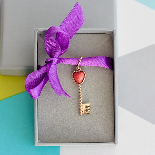 9ct gold key charm