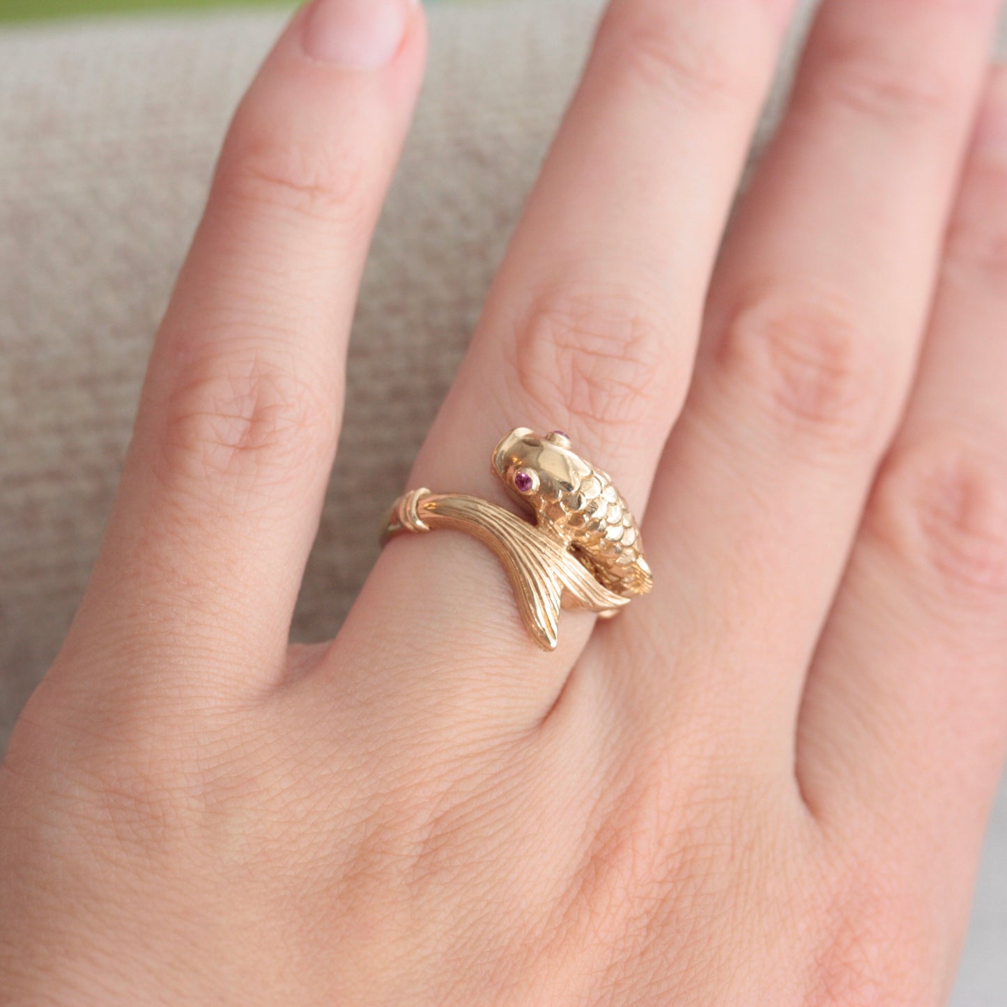 vintage 9ct gold koi carp ring