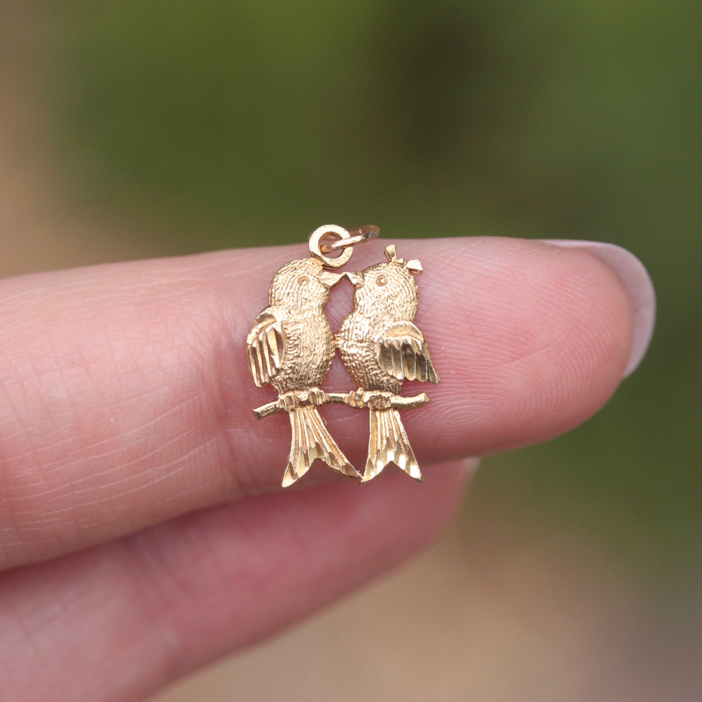 vintage 9ct gold love birds charm