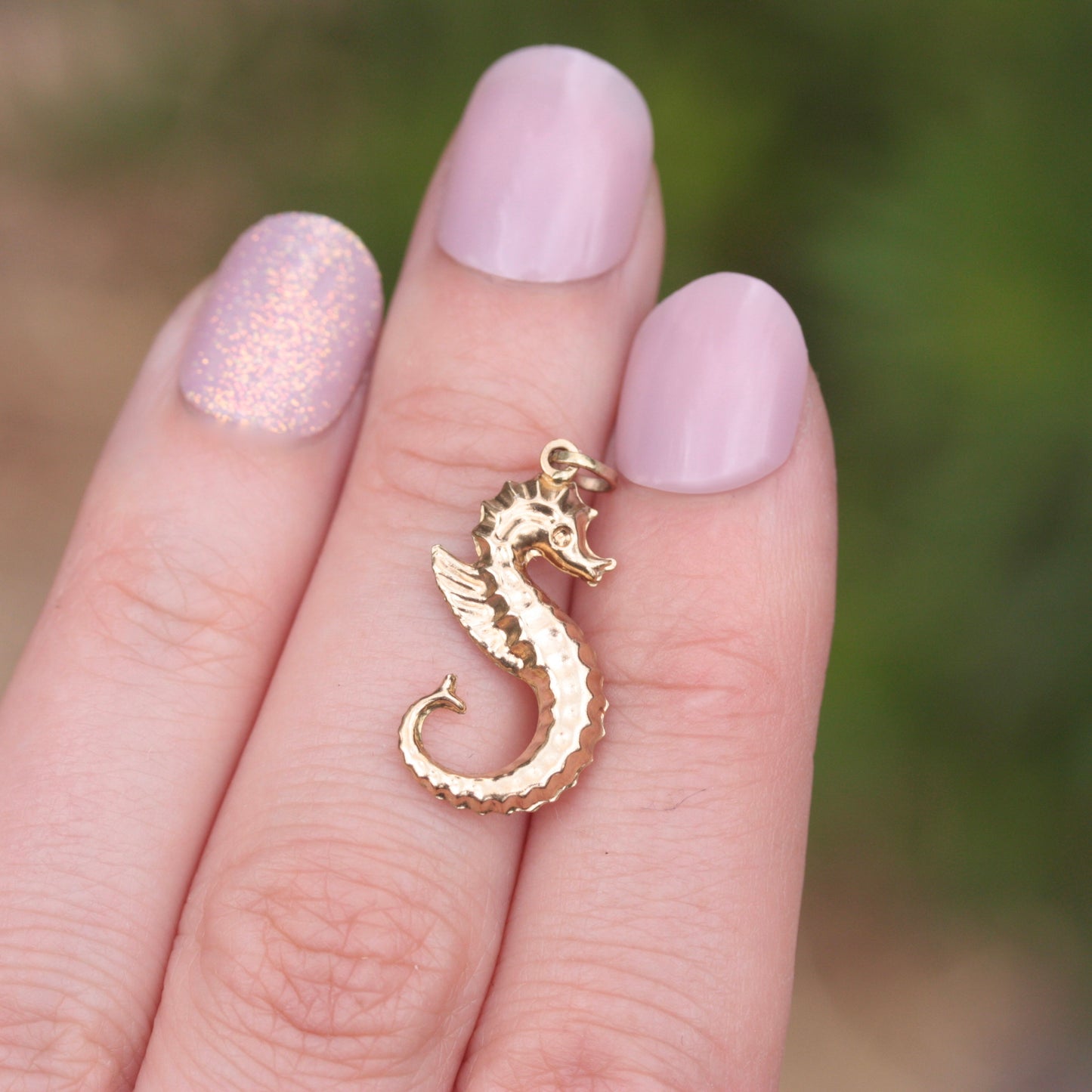 9ct gold seahorse charm