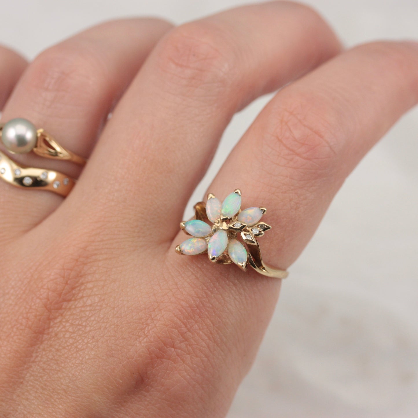 vintage 9ct gold opal diamond ring