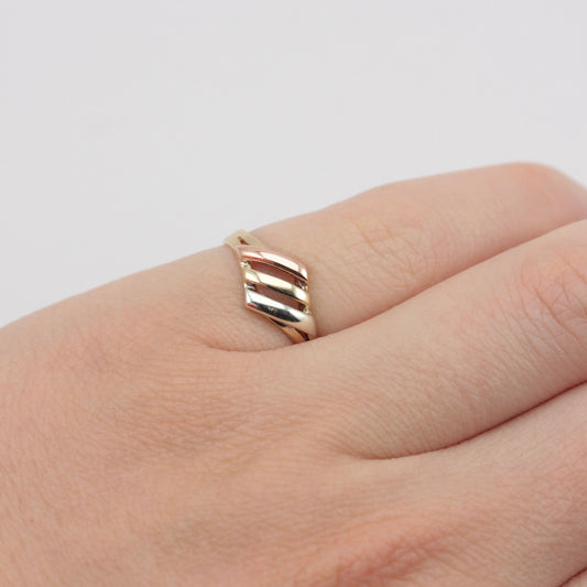 Vintage 9ct Tri Colour Gold Open Stripe Ring