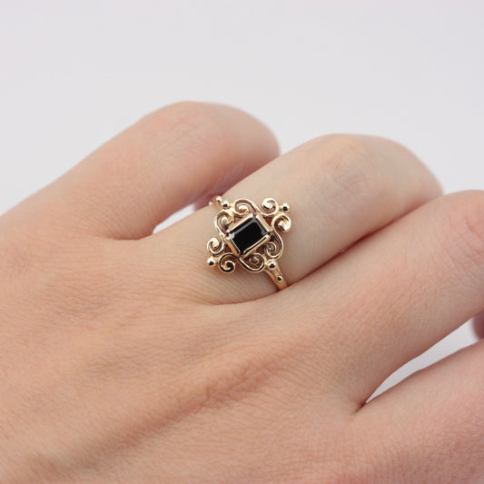 Vintage 9ct Gold Fancy Framed Onyx Ring, 1994