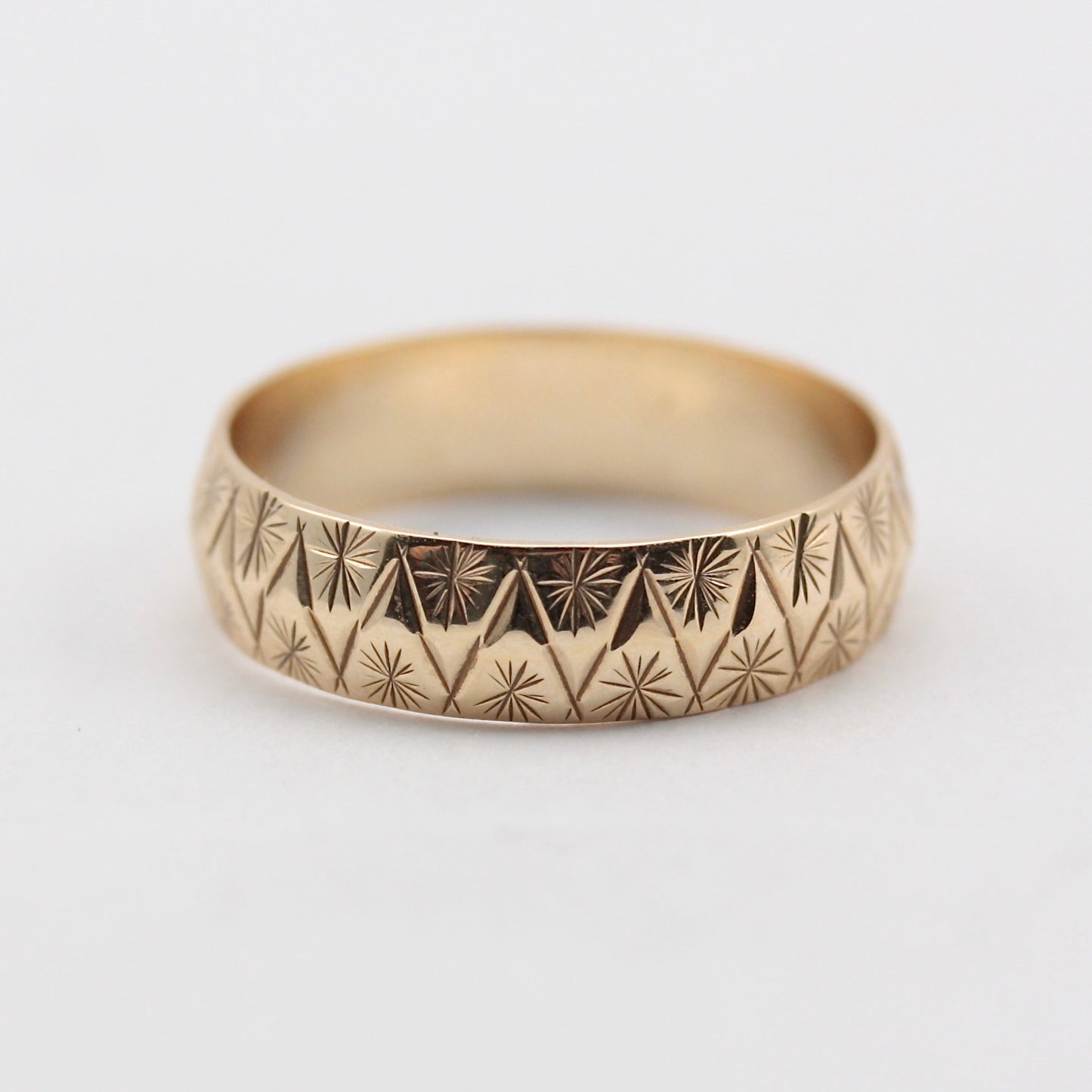 Vintage 9ct Gold Star Patterned Band Ring, 1986