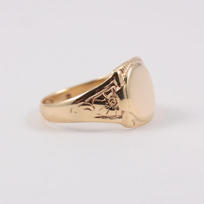 Vintage 9ct Gold Round Blank Signet Ring with Floral Shoulders, 1947