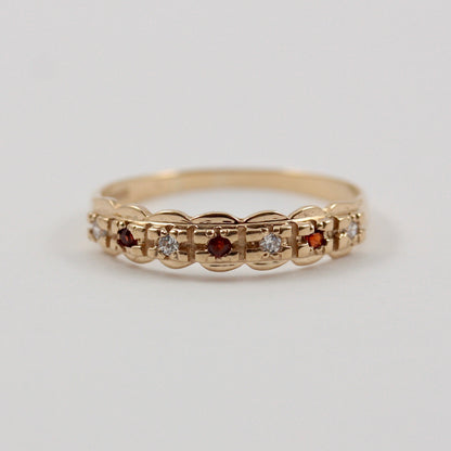 Vintage 9ct Gold Garnet and CZ Scallop Edge Ring, 1997