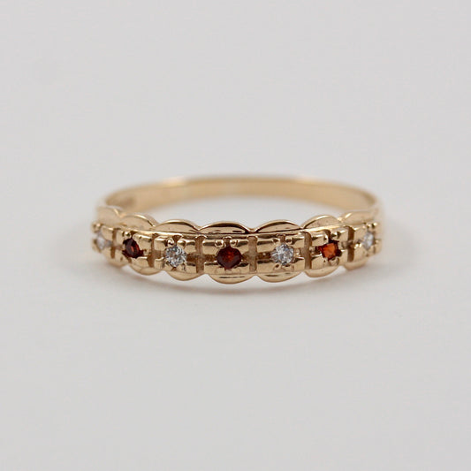 Vintage 9ct Gold Garnet and CZ Scallop Edge Ring, 1997
