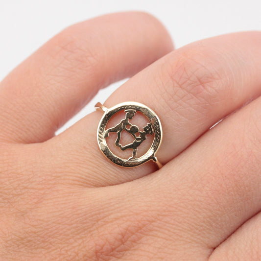 Vintage 9ct Gold Gemini Cut Out Ring, 1971