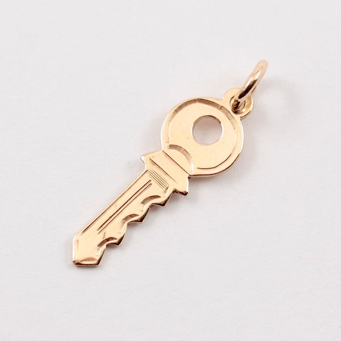 Small Vintage 9ct Gold Yale Style Key Charm, 1964