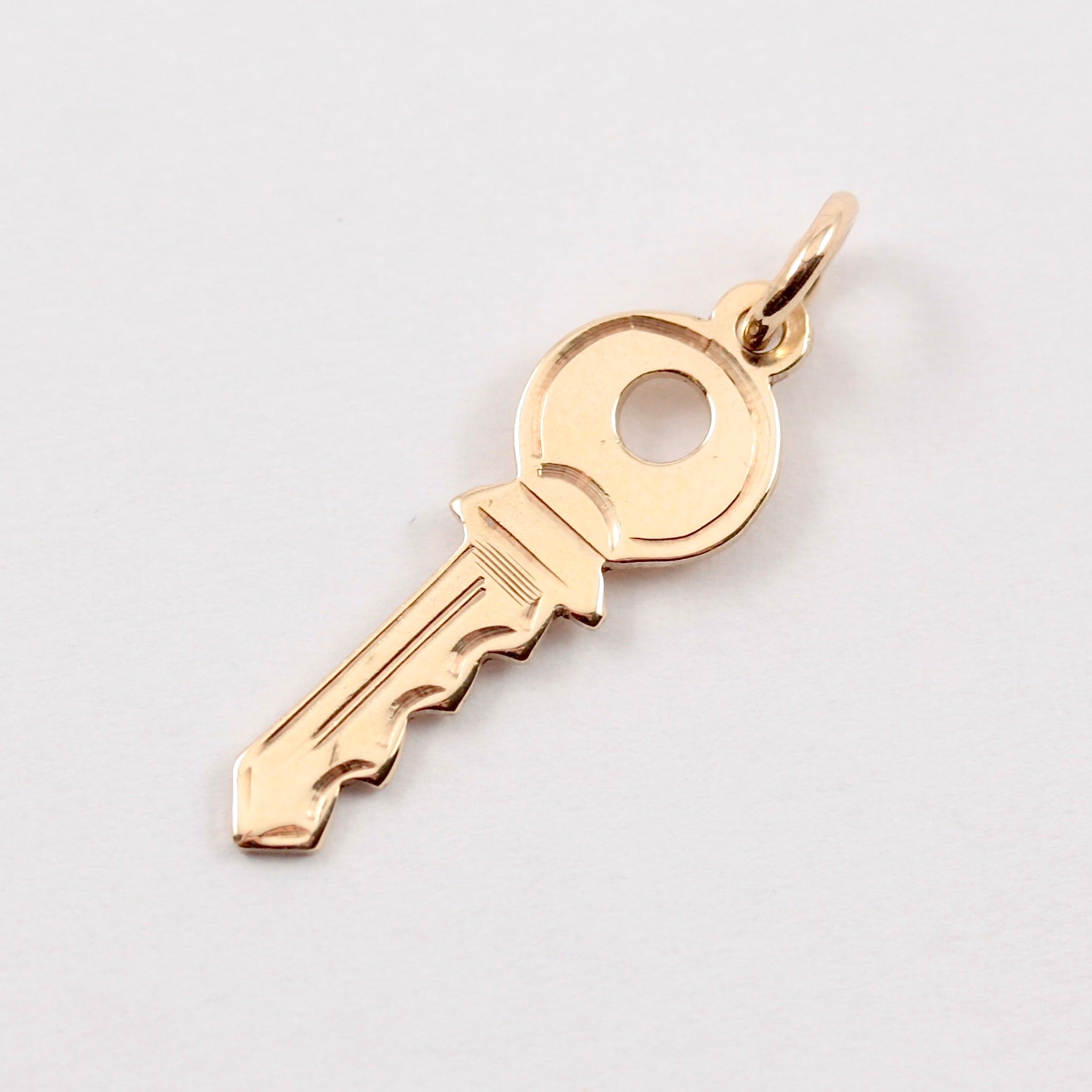 Small Vintage 9ct Gold Yale Style Key Charm, 1964