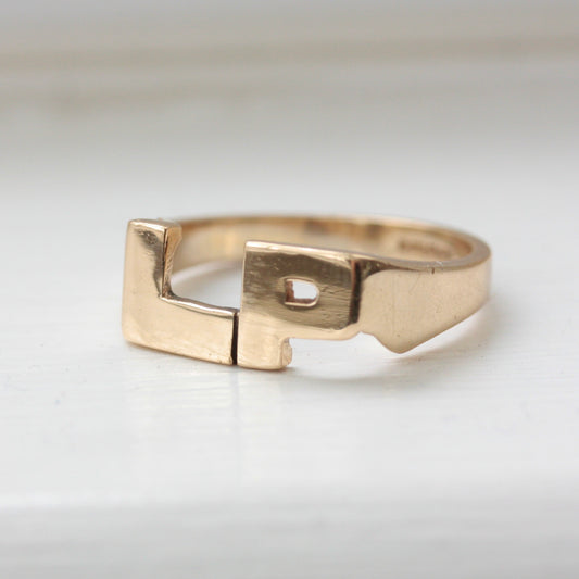 Vintage 9ct Yellow Gold 'LP' Initials Ring