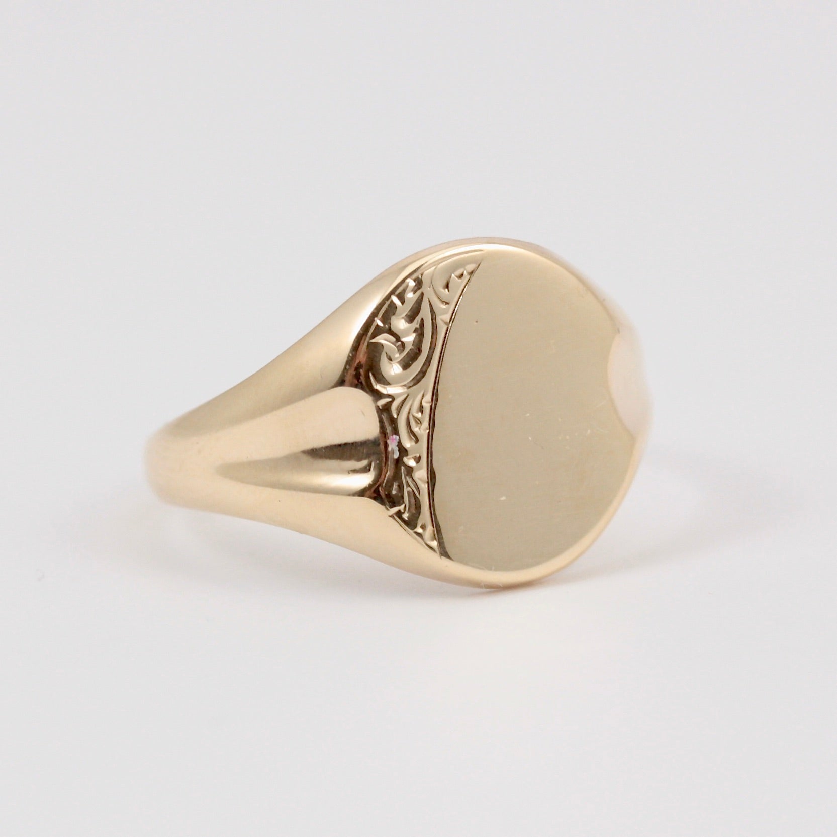 Vintage 9ct Gold Oval Signet Ring, 1988