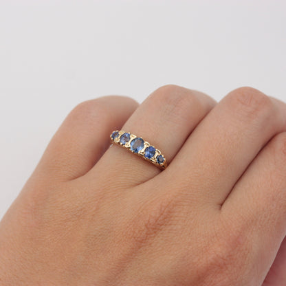 9ct gold sapphire ring