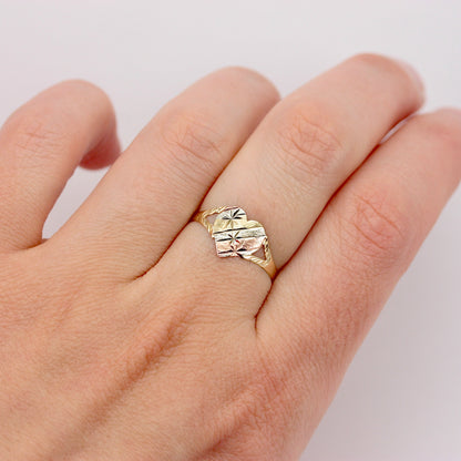 Vintage 9ct Tri Colour Gold Star Engraved Heart Ring, 1984