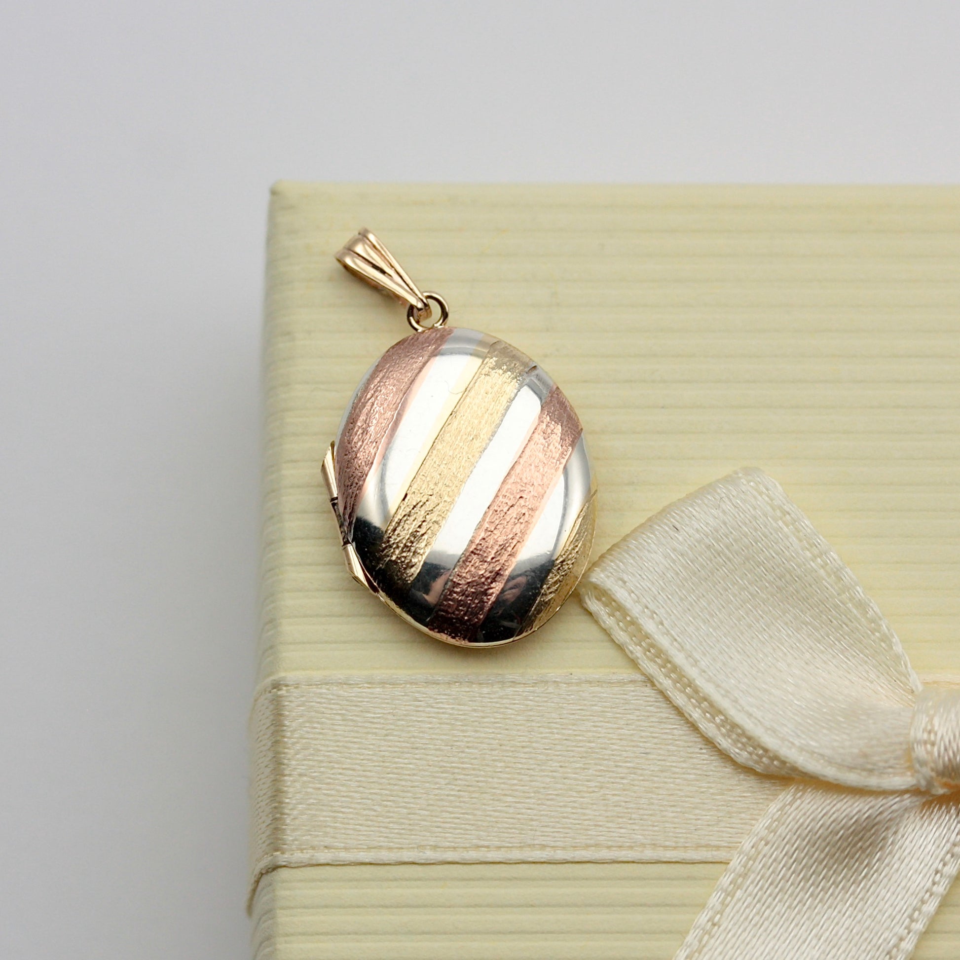 Vintage Small Oval 9ct Tri Colour Gold Locket, 1985
