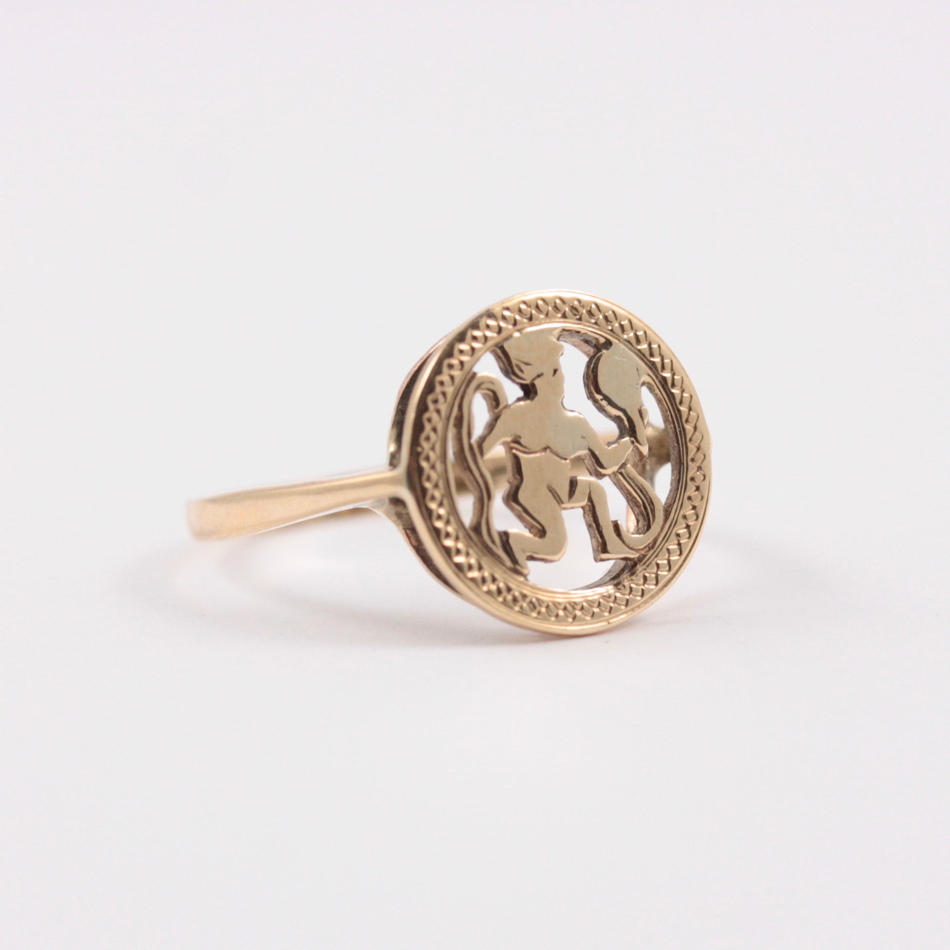 Vintage 9ct Gold Virgo Zodiac Ring, 1972