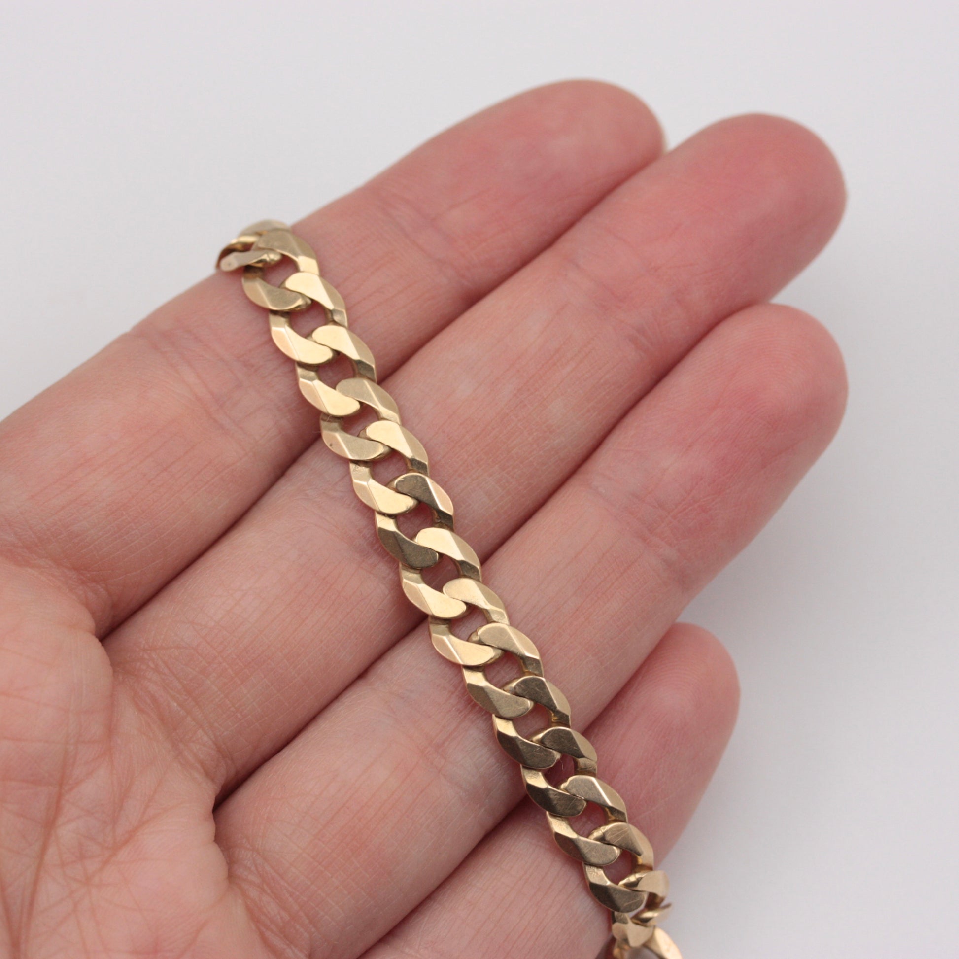 second hand gold curb chain bracelet